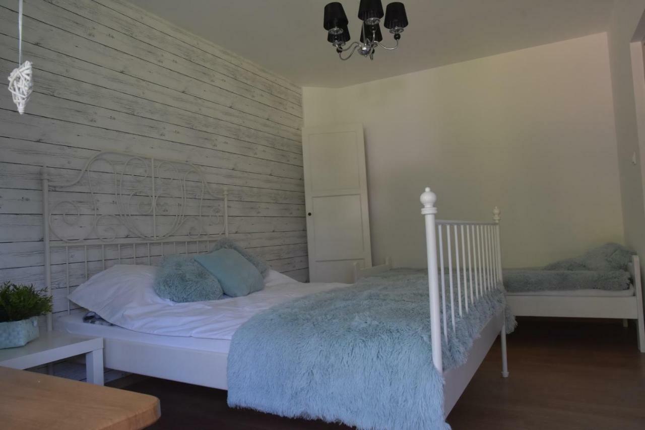 Dom Na Starym Goscincu Tiszyna Villa Dubicze Cerkiewne Eksteriør billede